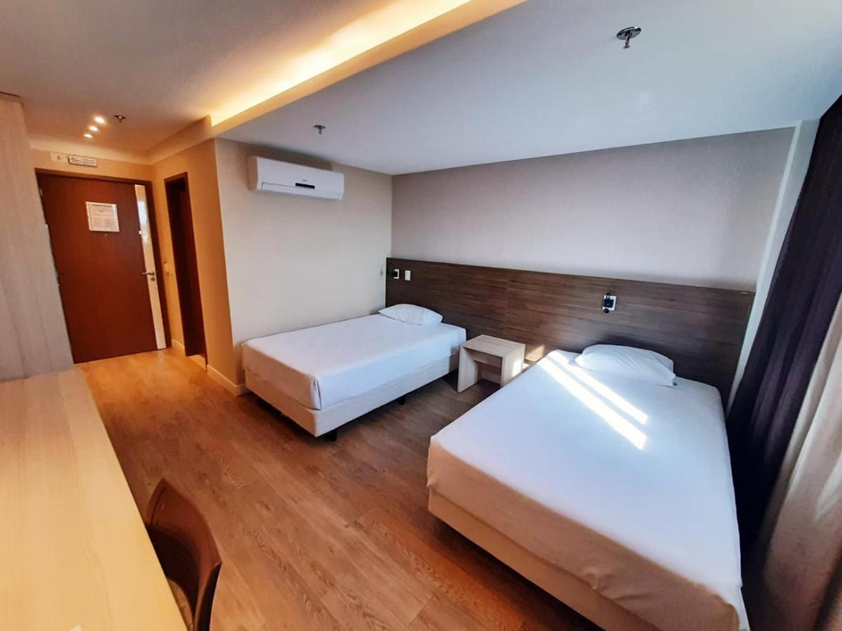Ibiza Plaza Hotel Anápolis Buitenkant foto