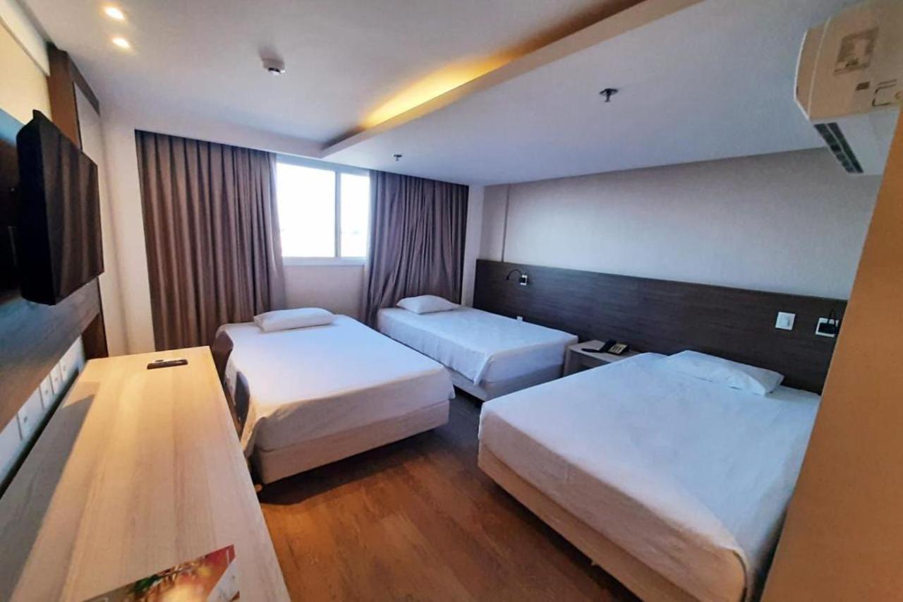 Ibiza Plaza Hotel Anápolis Buitenkant foto