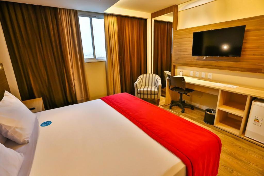 Ibiza Plaza Hotel Anápolis Buitenkant foto